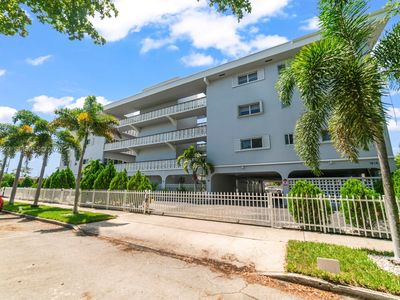 1818 Rodman St APT 4A