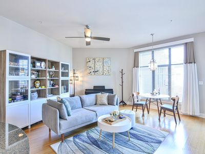 535 S Upper St APT 422
