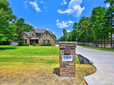 17810 Country Mdw