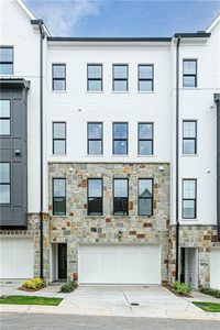 2054 Lanier Grv