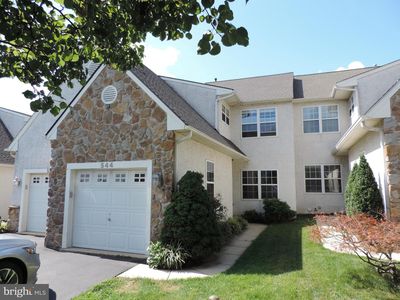544 Cork Cir