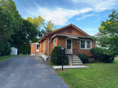 31 Colby Ave
