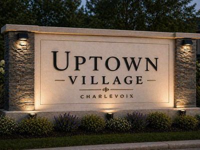 12 Uptown Ln
