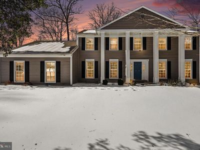 6134 River Forest Dr