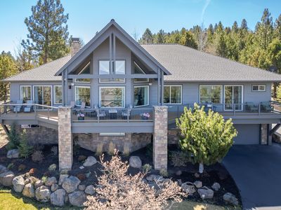 1359 NW Remarkable Dr