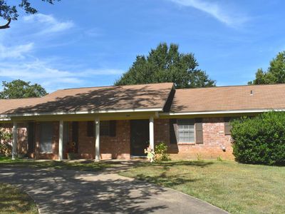 109 Mustang Dr