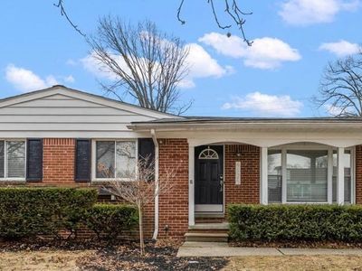 4125 Yorba Linda Blvd