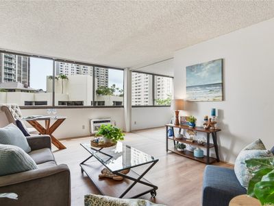 1255 Nuuanu Ave APT E612