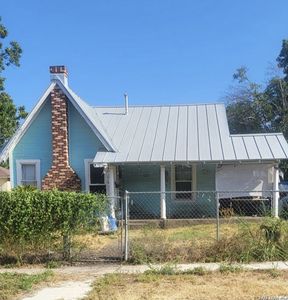 927 BAILEY AVE