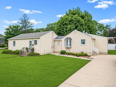 Property at 21 Cherokee Drive, Bay Shore, NY