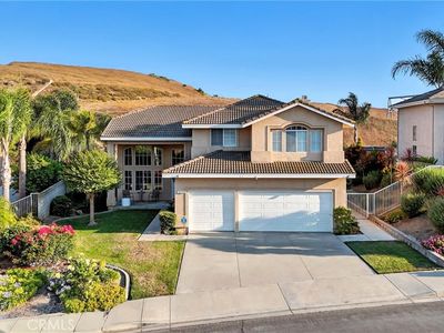 15019 Avenida Compadres