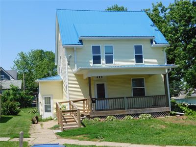403 Walnut St