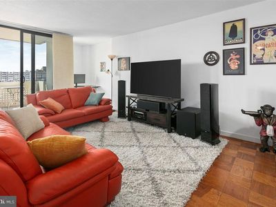 1245 4th St SW APT E707