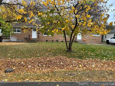 5141/5143 E Brookfield Dr