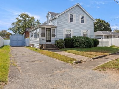 10 Glenway Ave