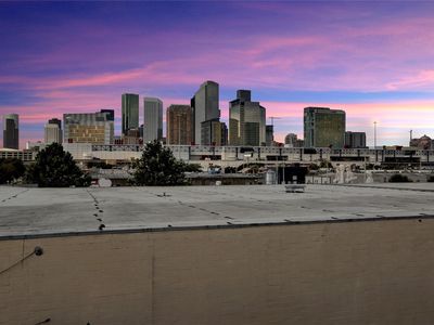 2323 Polk St APT 305