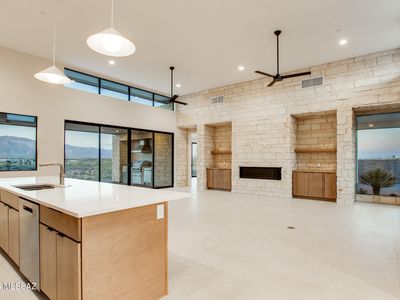 2769 W Black Cloud Ct