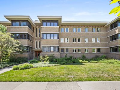177 Linden Ave APT 3