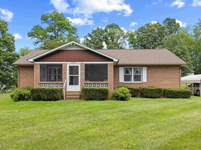 902 Augusta Farms Rd