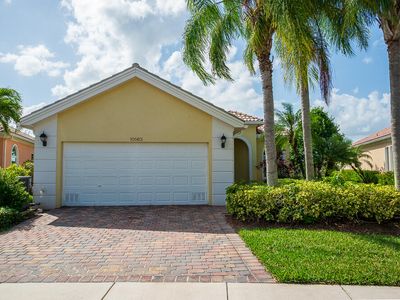 10563 SW Stratton Drive