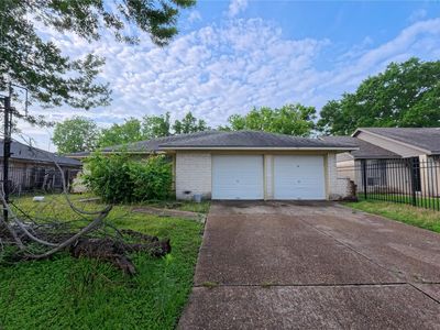 2003 Deerhurst Ln