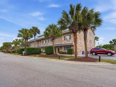 206 Double Eagle Dr. #A-2