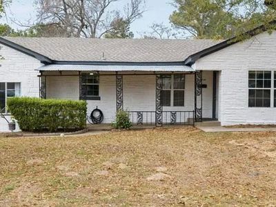 1709 Mockingbird Ln