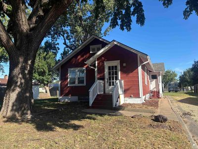 109 NE 16th St