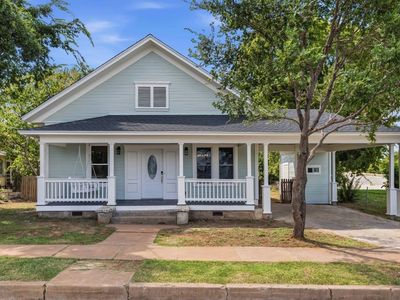 905 Irma St