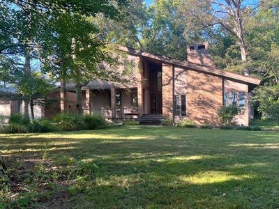 5598 London Groveport Rd
