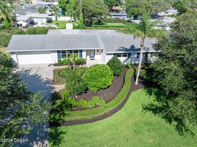 240 Oak Dr