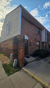 1832 Willoway Cir S