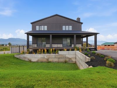 408 N Barlow Ct