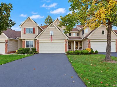453 Lilly View Ct