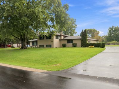 3819 Mill Rd