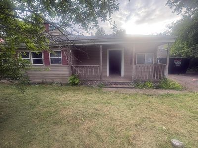 13775 Queen Rd NE