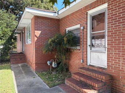 214 W Government Ave