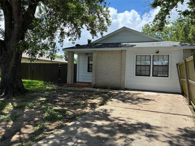 5315 Gayla Ln