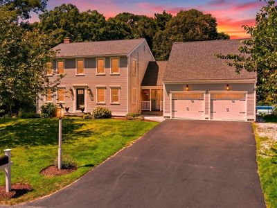 10 OLD COLONY Way