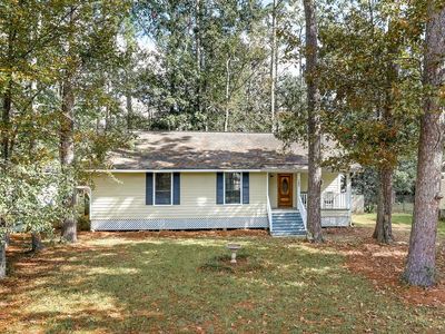 725 Canary Pine Ct