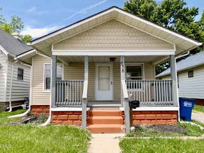 1838 Giant St