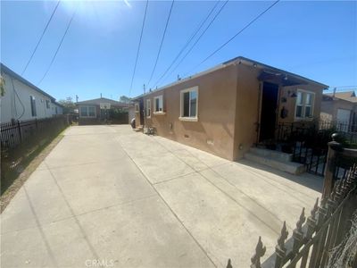 206 E Raymond St