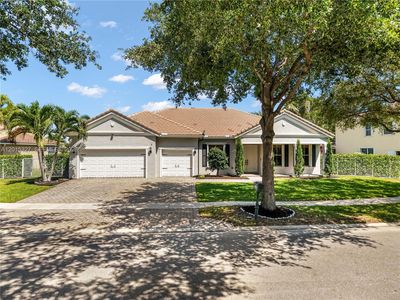 9463 Savannah Estates Dr