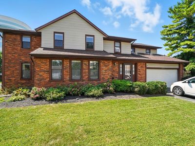 1827 Watertower Dr #1827
