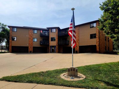 2505 Capitol St APT 205