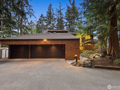 11730 Clearview Dr