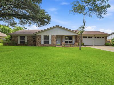 1323 Hemphill Dr
