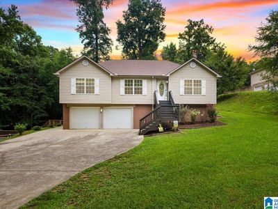 1095 Deans Ferry Rd