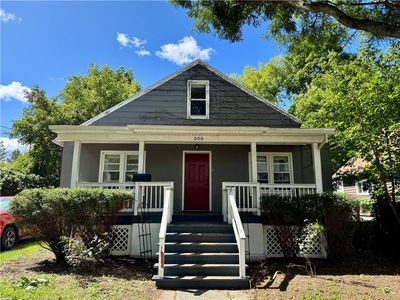 306 2nd St