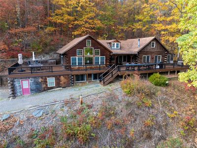 11429 W Lake Rd